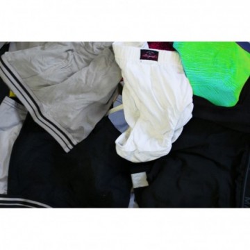 Intimo cartone da 25 kg.