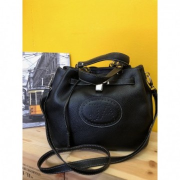 Borsa in pelle a mano e con...